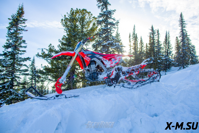 Сноубайк EXPLOSIVE