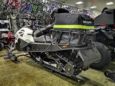 Кофр задний для  снегохода Stels Витязь, черный  LU091669 BB-CW-1680-KL-P8-SVIT