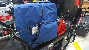 Чехол  НОВОГО обр. для двигателя мотобуксировщика  9 - 15л.с. (на СТАЛЬНОЙ капот, LIFAN, ZONG)